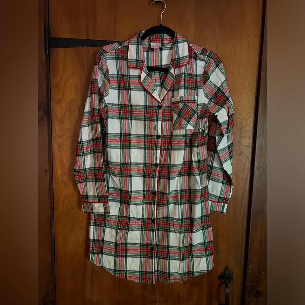 Oh night shirt size Sm